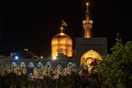 داستان عجیب برده‌ مسیحی که در حرم امام رضا دفن شده است 