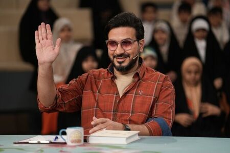 تلاوت سوره قمر توسط استاد حامد شاکرنژاد