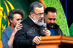 قابی از محمود کریمی با خواننده مشهور جلب‌توجه کرد