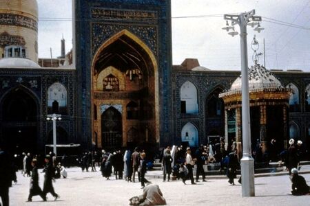 حضور اعضای تیم ملی کشتی آزاد در حرم مطهر رضوی