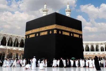 داخل کعبه چه شکلی است؟